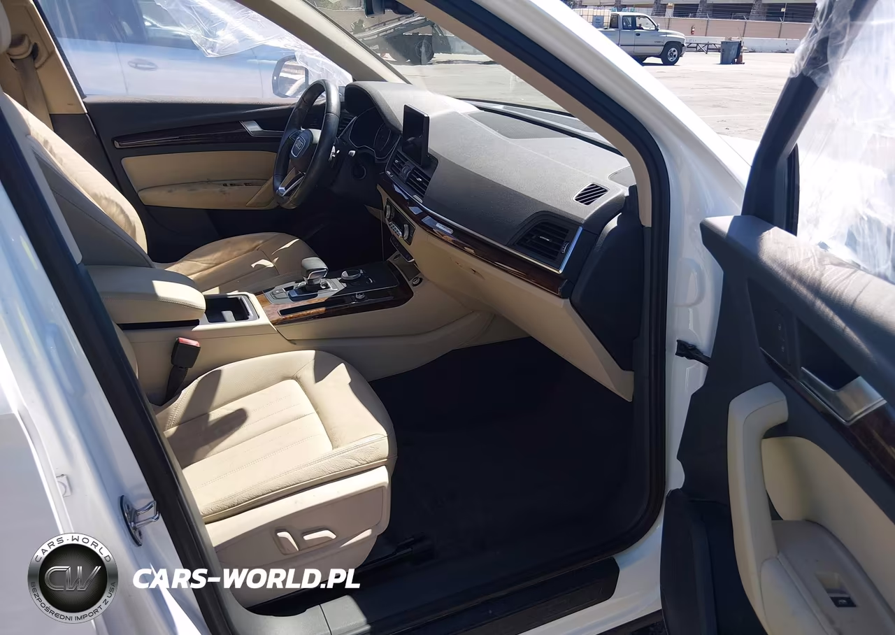 2018 Audi Q5 2.0T Premium-2.0T Tech Premium VIN:WA1ANAFY1J2006446 - 5