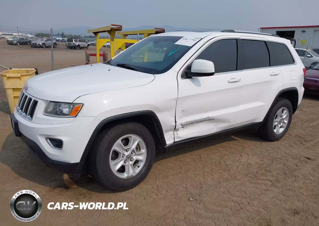 2015 Jeep Grand Cherokee Laredo VIN:1C4RJFAG7FC895822 - 2