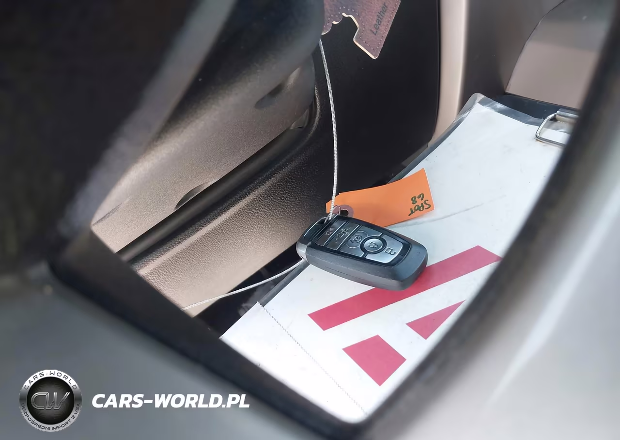 2021 Ford F-250 Lariat VIN:1FT7W2BT5MED88335 - 11