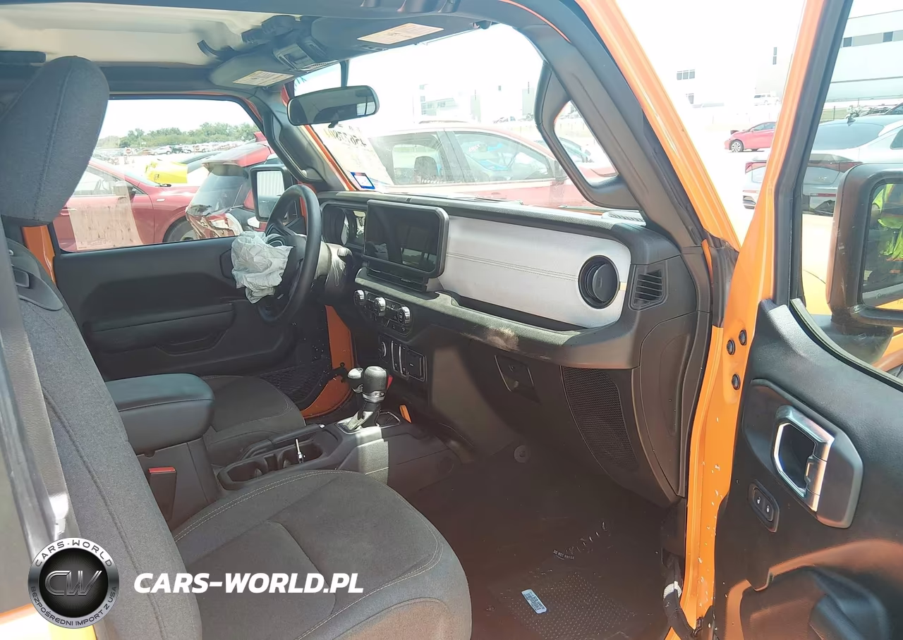 2025 Jeep Wrangler 2-Door Sport 4X4 VIN:1C4PJXAN0SW593826 - 5