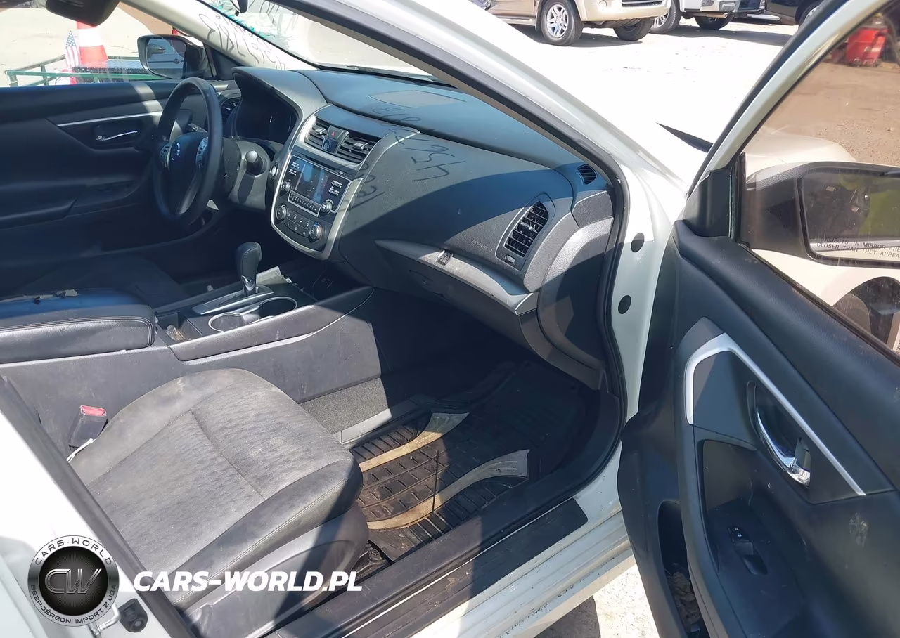 2017 Nissan Altima 2.5 S VIN:1N4AL3APXHC281815 - 5