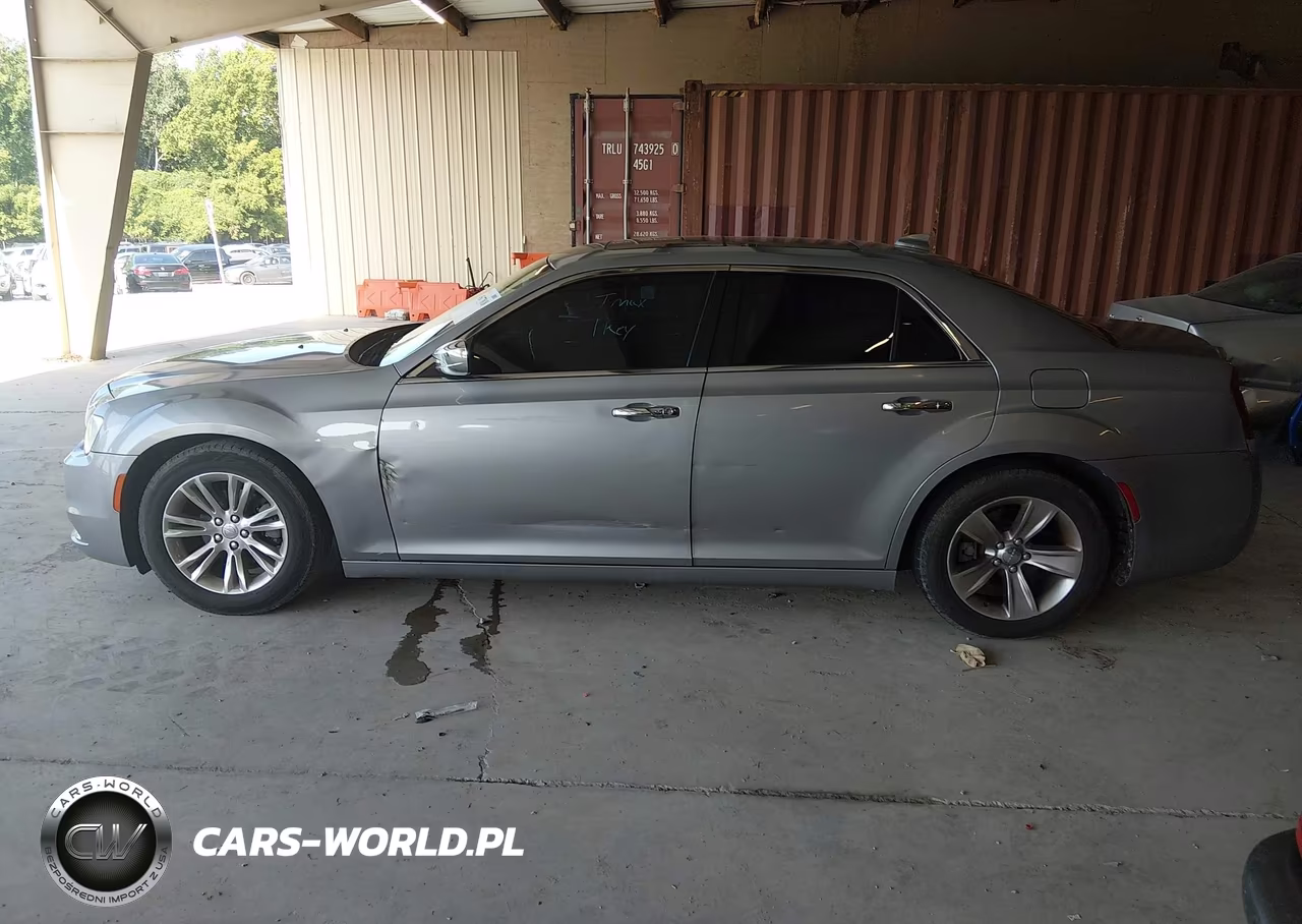 2015 Chrysler 300C VIN:2C3CCAEG7FH786095 - 14