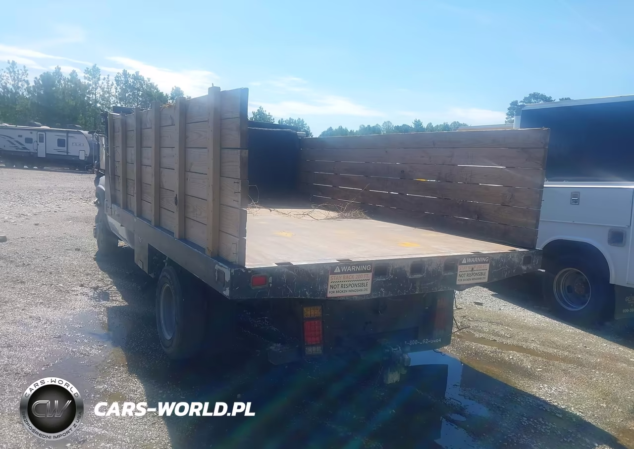 2006 GMC Sierra 3500 Chassis Work Truck VIN:1GDJC34D26E246727 - 3