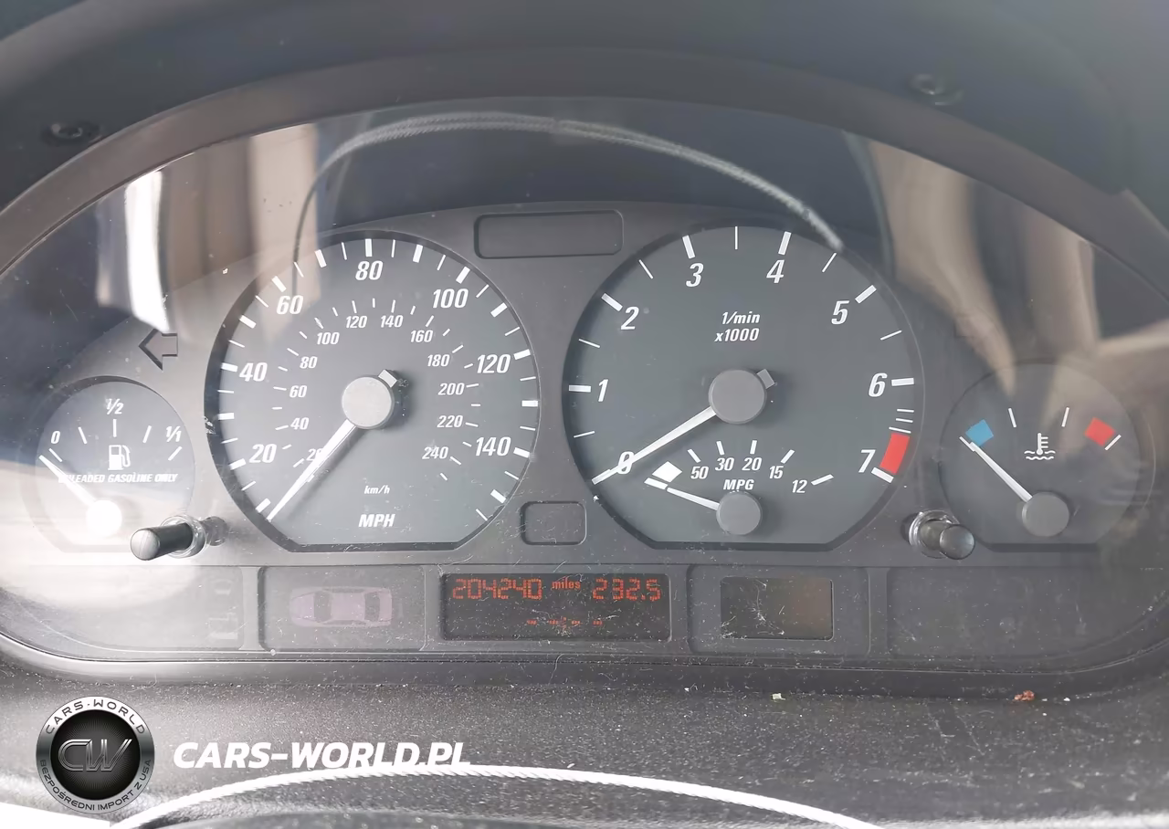 2004 BMW 325Ci VIN:WBABW33404PL30321 - 7
