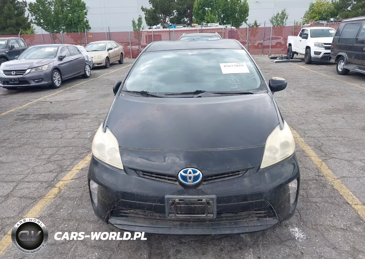 2013 Toyota Prius Three VIN:JTDKN3DU4D5646711 - 12