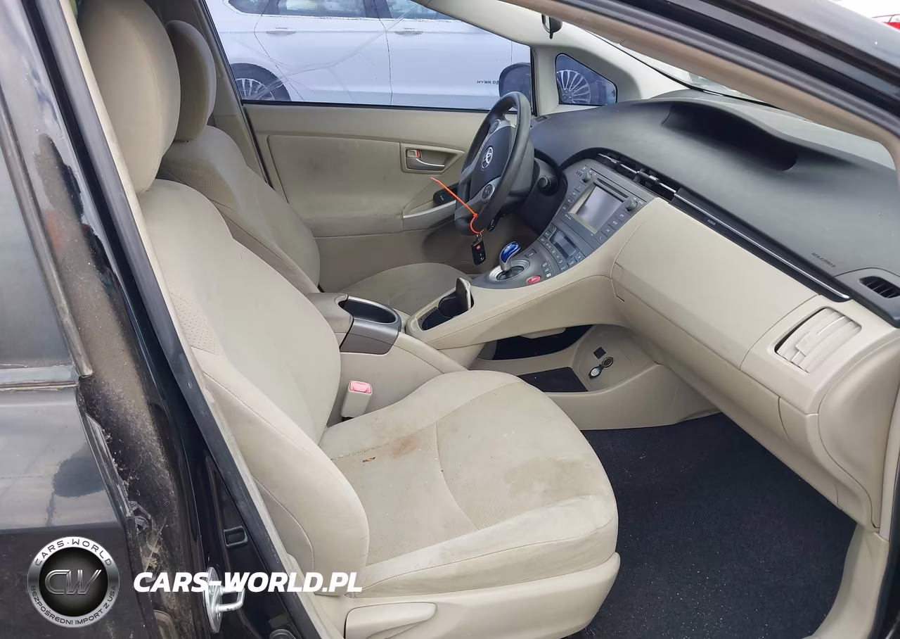 2013 Toyota Prius Three VIN:JTDKN3DU4D5646711 - 5
