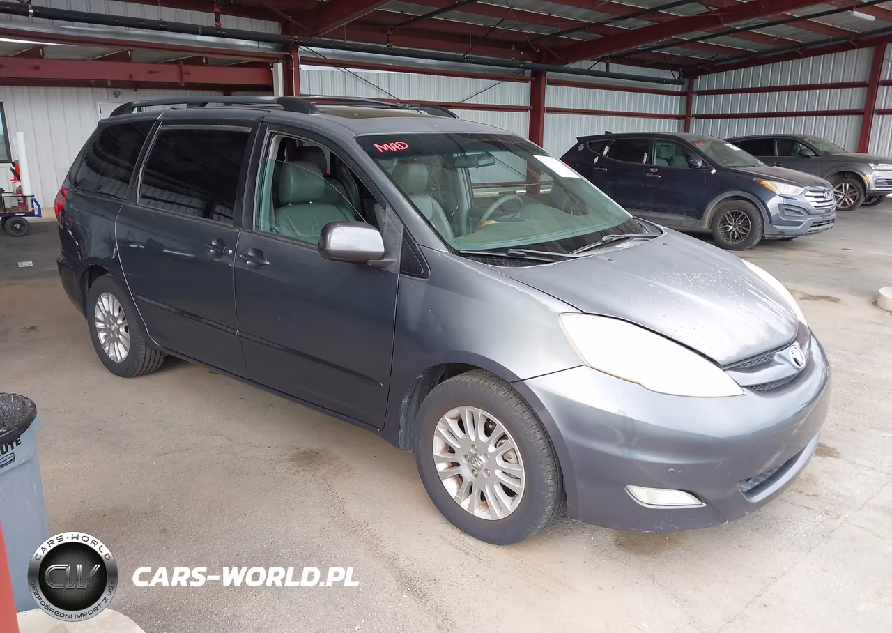 2010 Toyota Sienna Xle VIN:5TDYK4CC8AS299732 - 1