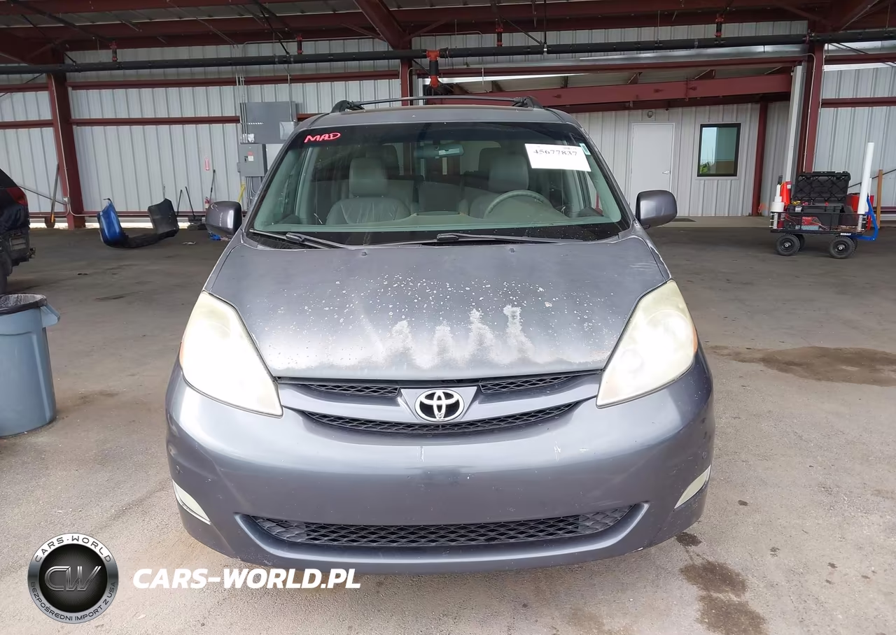 2010 Toyota Sienna Xle VIN:5TDYK4CC8AS299732 - 12