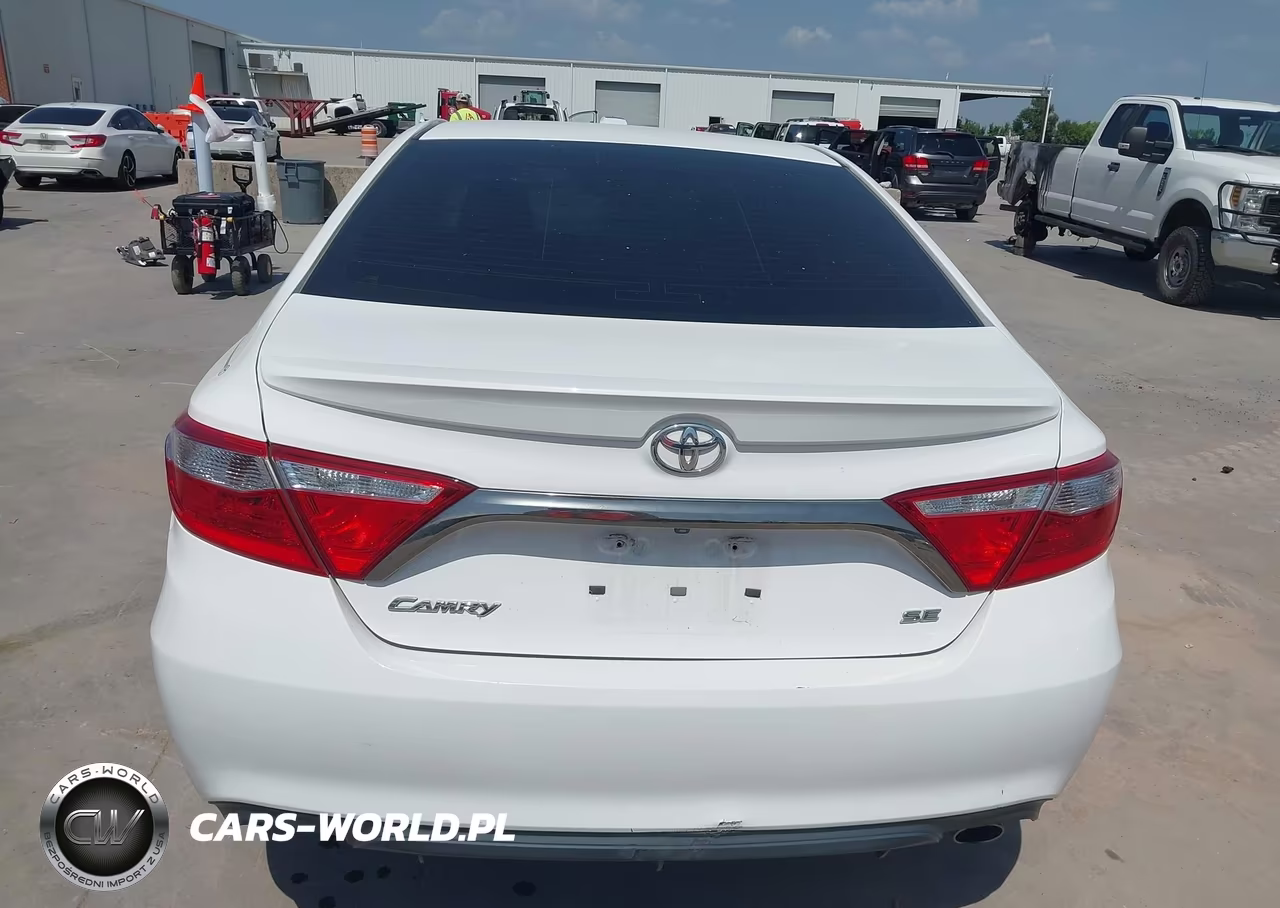 2017 Toyota Camry Se VIN:4T1BF1FK2HU368976 - 16