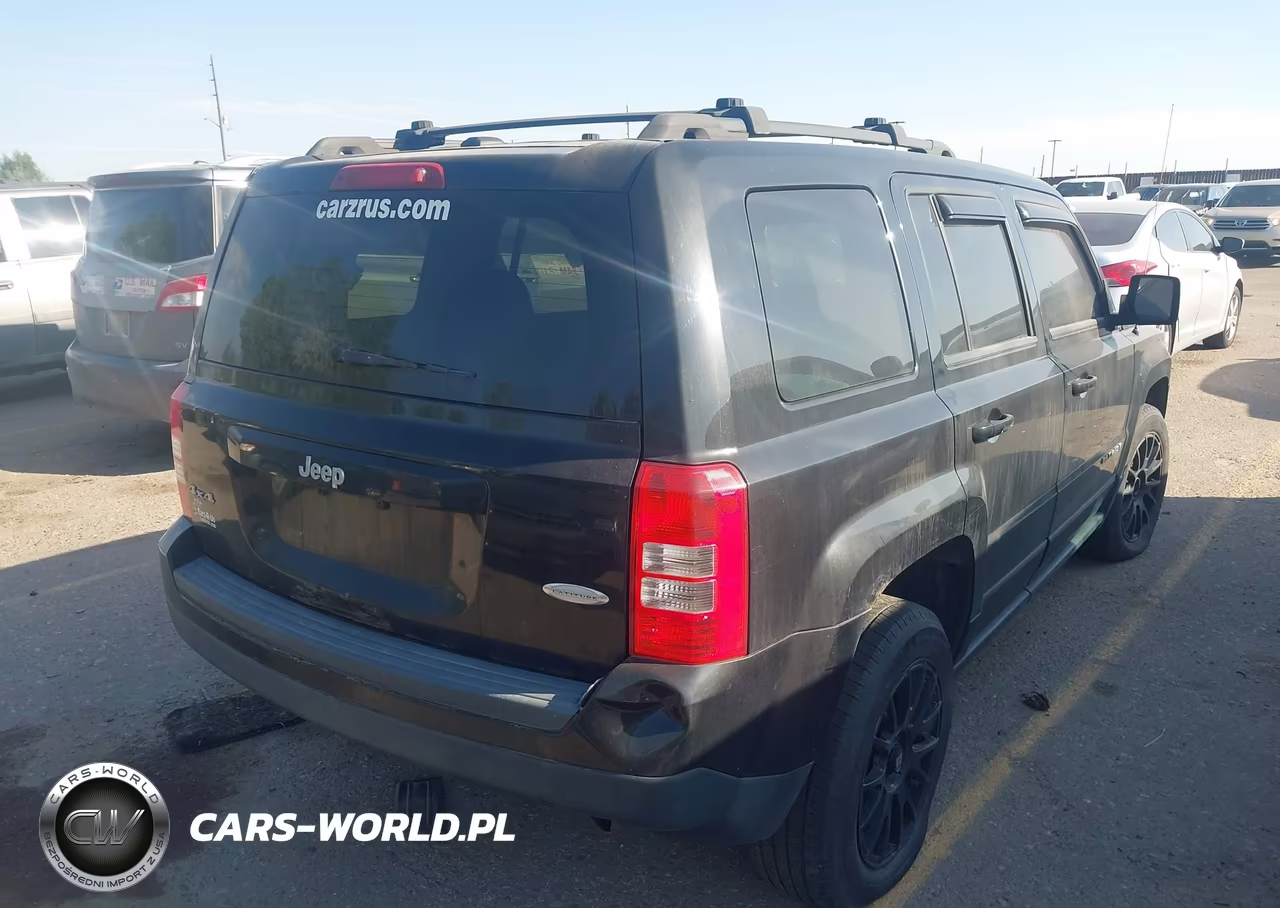 2013 Jeep Patriot Latitude VIN:1C4NJRFB6DD165663 - 4