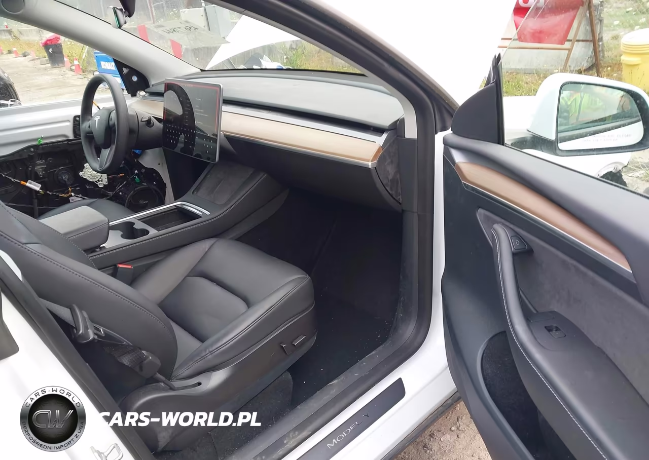2023 Tesla Model Y Awd-Long Range Dual Motor All-Wheel Drive VIN:7SAYGDEE7PF660707 - 5