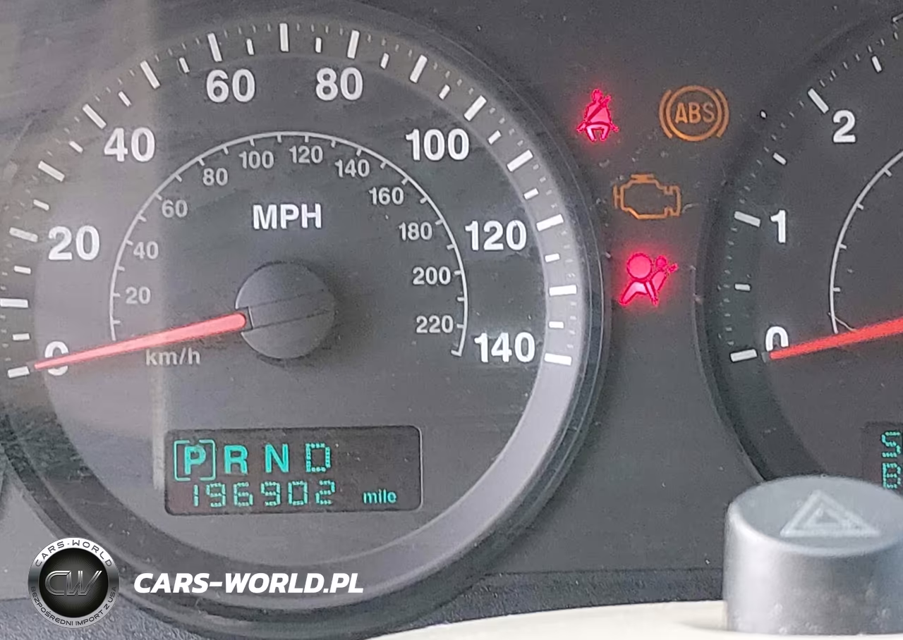 2005 Jeep Grand Cherokee Laredo VIN:1J4GR48K75C674941 - 12