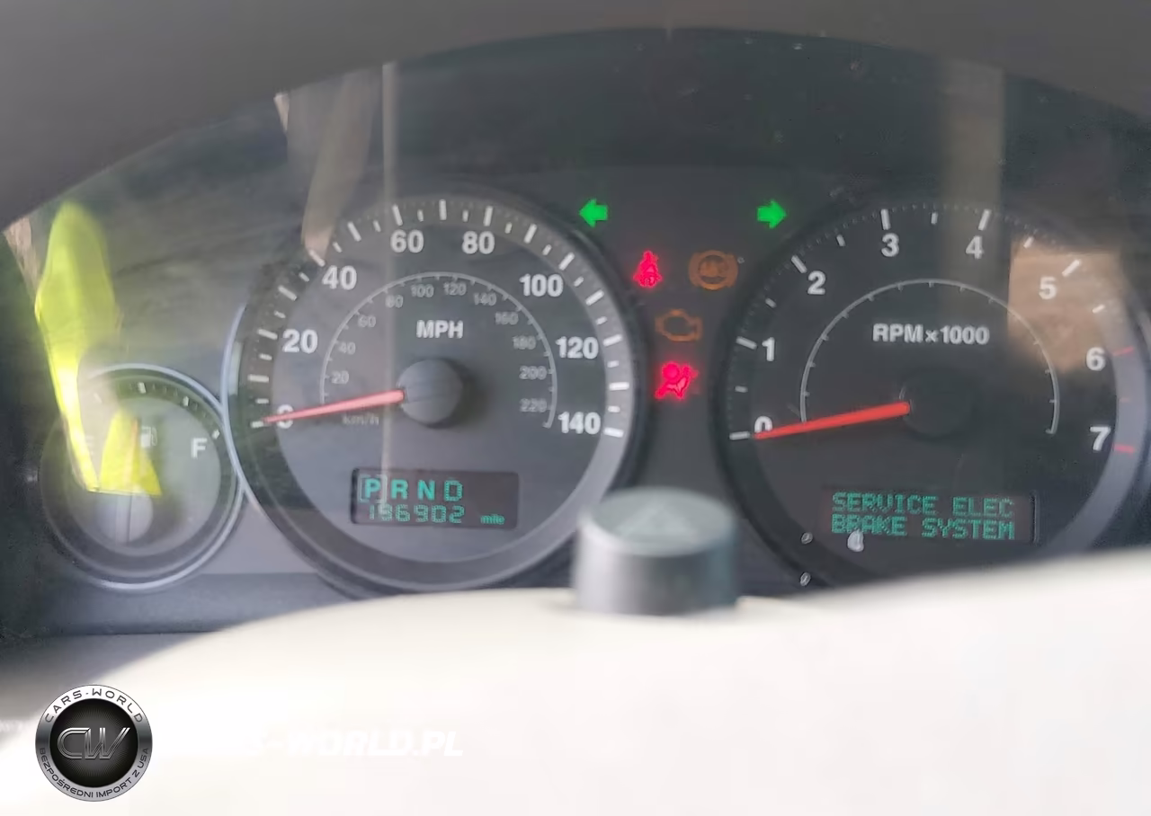 2005 Jeep Grand Cherokee Laredo VIN:1J4GR48K75C674941 - 7