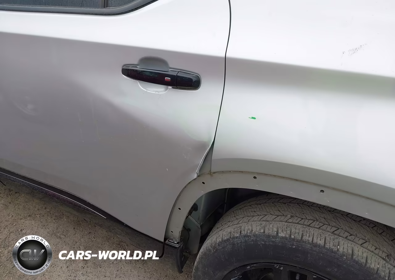 2021 Chevrolet Traverse Awd Premier VIN:1GNEVKKW2MJ230666 - 18