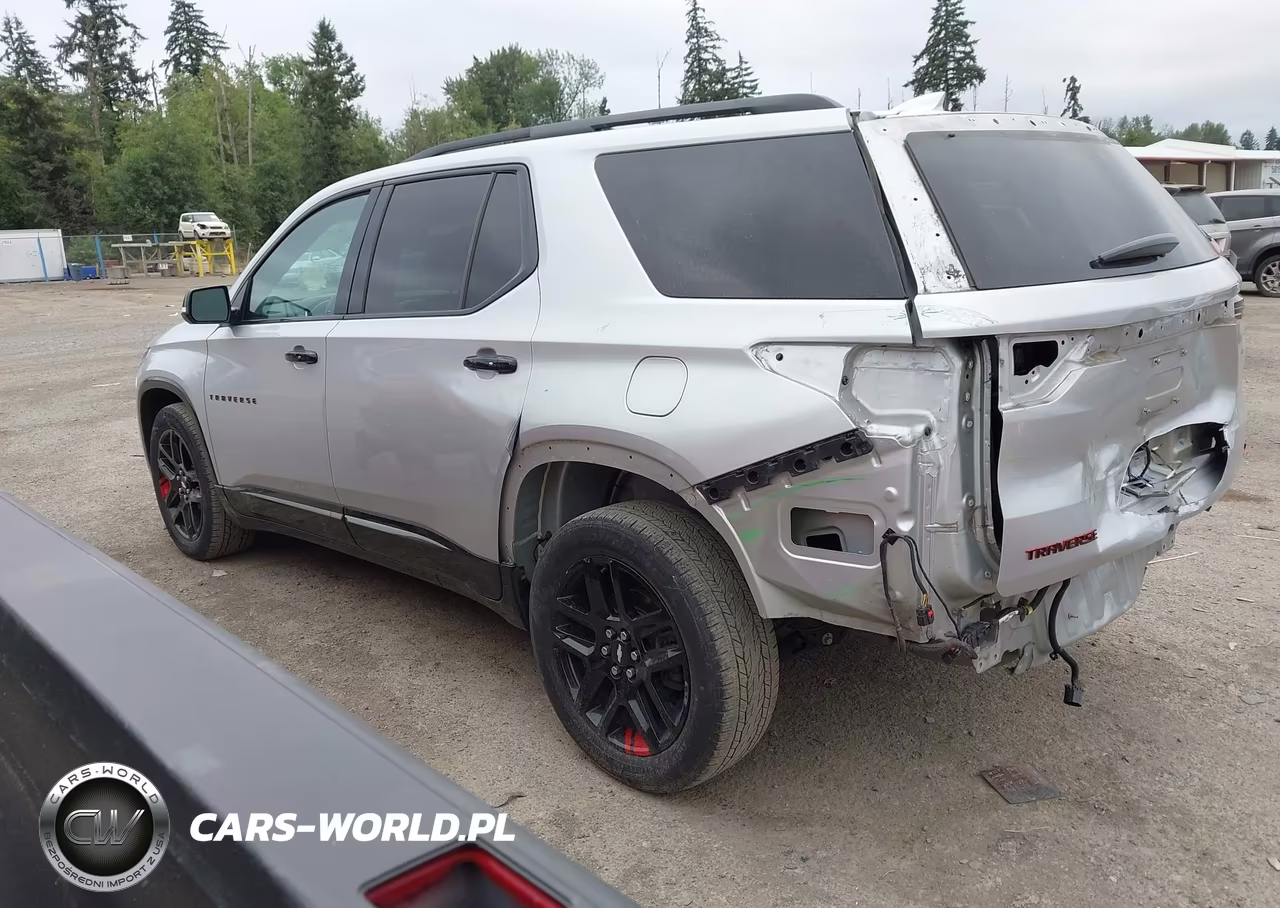 2021 Chevrolet Traverse Awd Premier VIN:1GNEVKKW2MJ230666 - 3