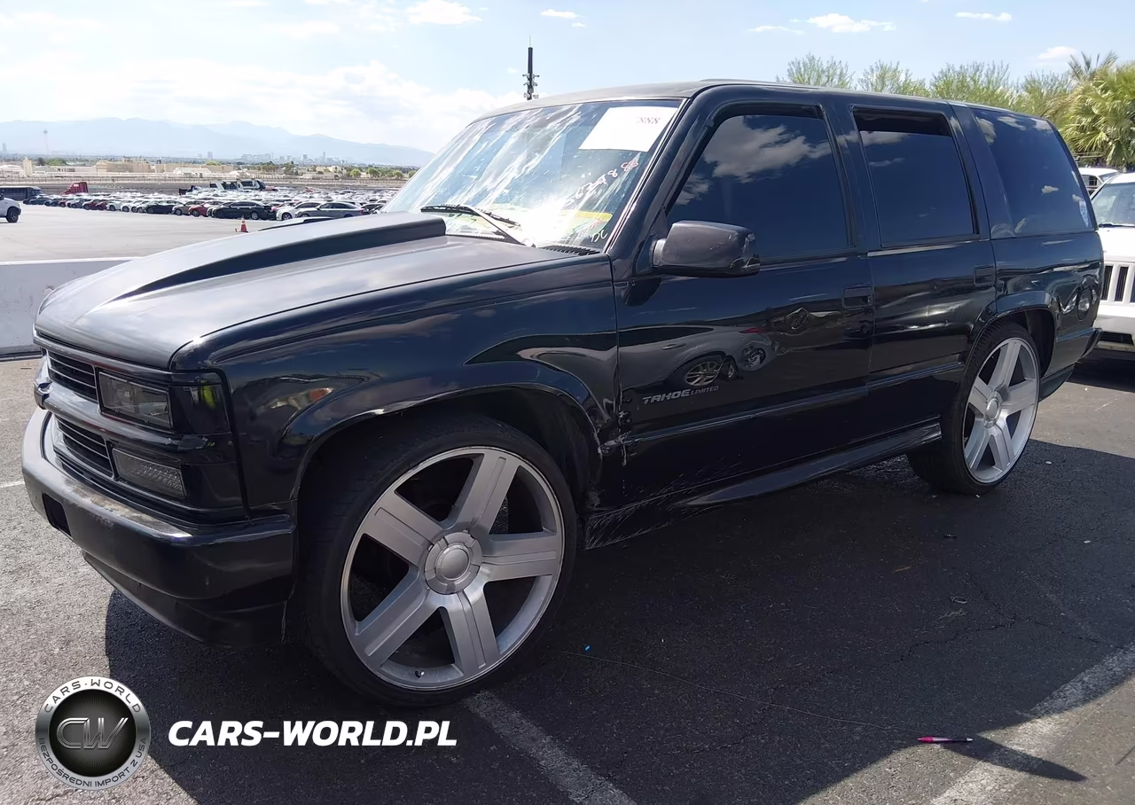 2000 Chevrolet Tahoe Limited VIN:1GNEC13R7YR127209 - 2