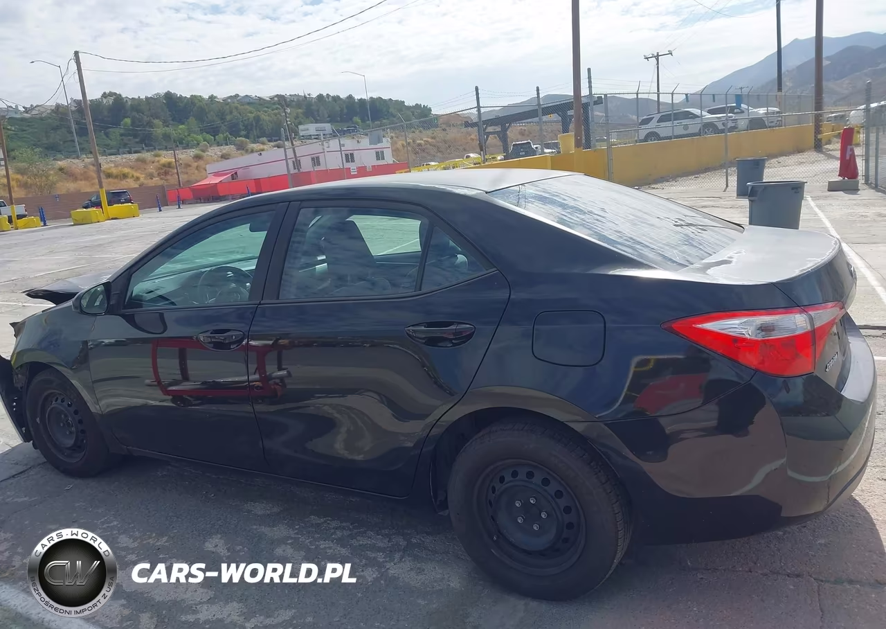 2015 Toyota Corolla L VIN:5YFBURHE4FP295328 - 14