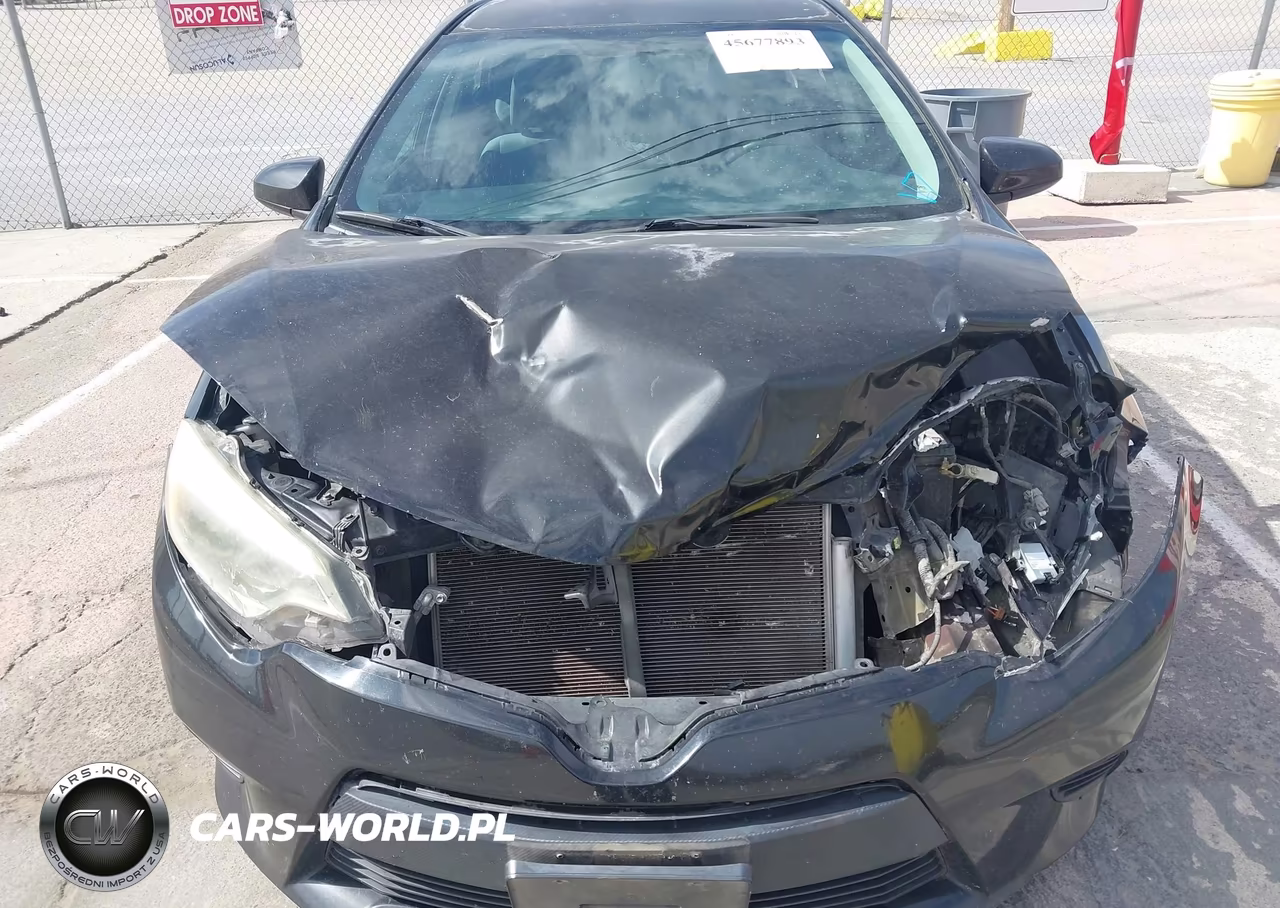 2015 Toyota Corolla L VIN:5YFBURHE4FP295328 - 6