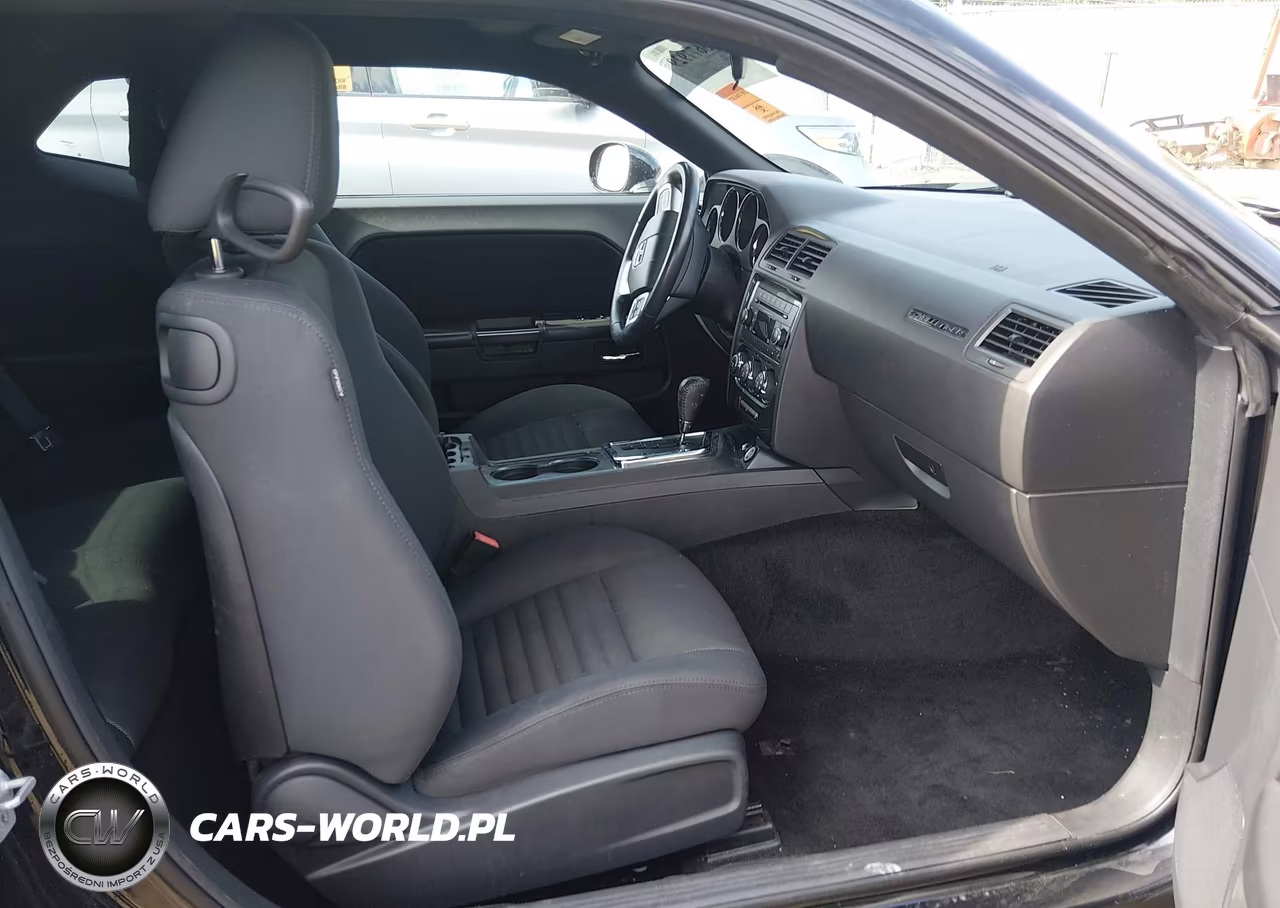 2013 Dodge Challenger Sxt VIN:2C3CDYAG5DH582226 - 5