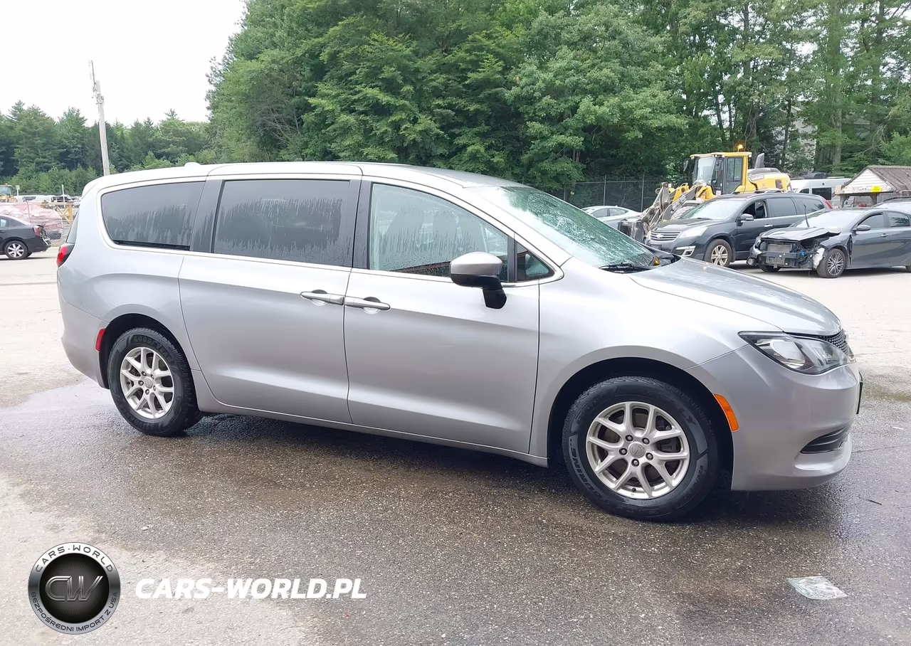 2020 Chrysler Voyager Lx VIN:2C4RC1CG0LR216180 - 13