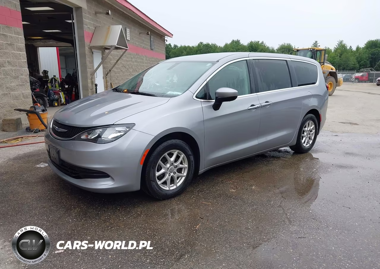 2020 Chrysler Voyager Lx VIN:2C4RC1CG0LR216180 - 2
