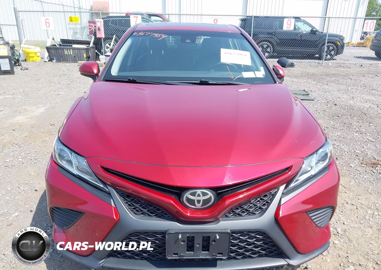2018 Toyota Camry Se VIN:4T1B11HK0JU565470 - 12