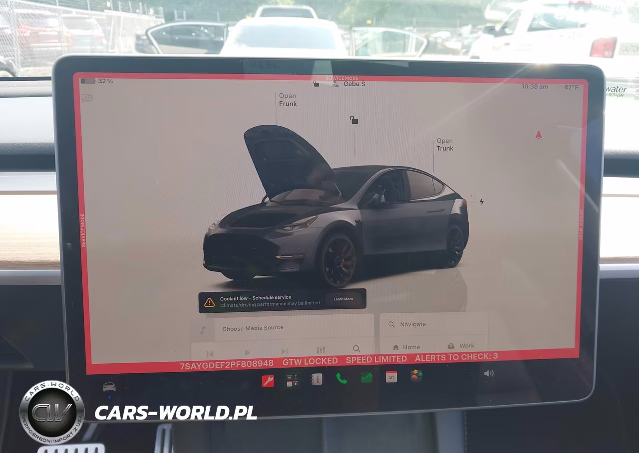 2023 Tesla Model Y Performance Dual Motor All-Wheel Drive VIN:7SAYGDEF2PF808948 - 18