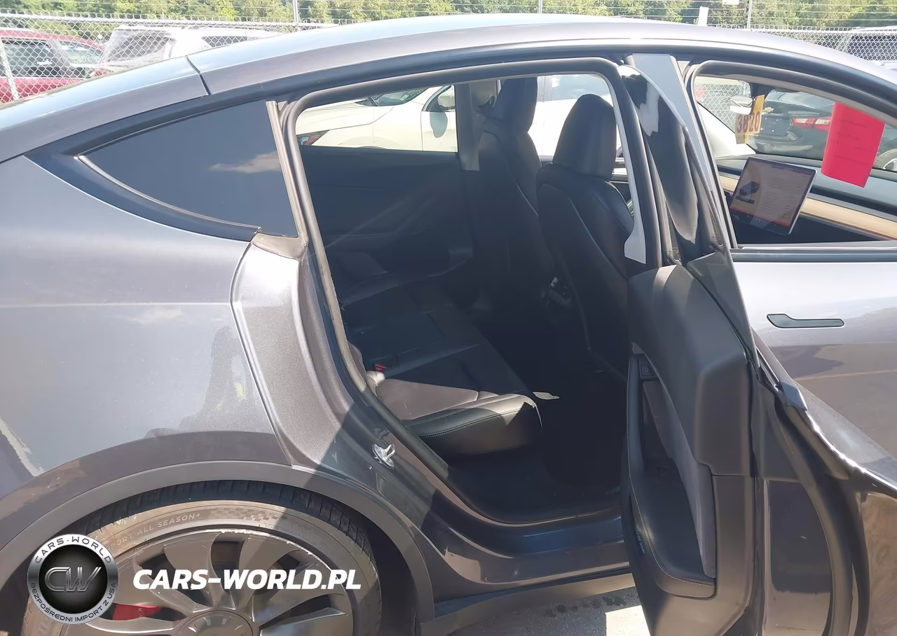 2023 Tesla Model Y Performance Dual Motor All-Wheel Drive VIN:7SAYGDEF2PF808948 - 8