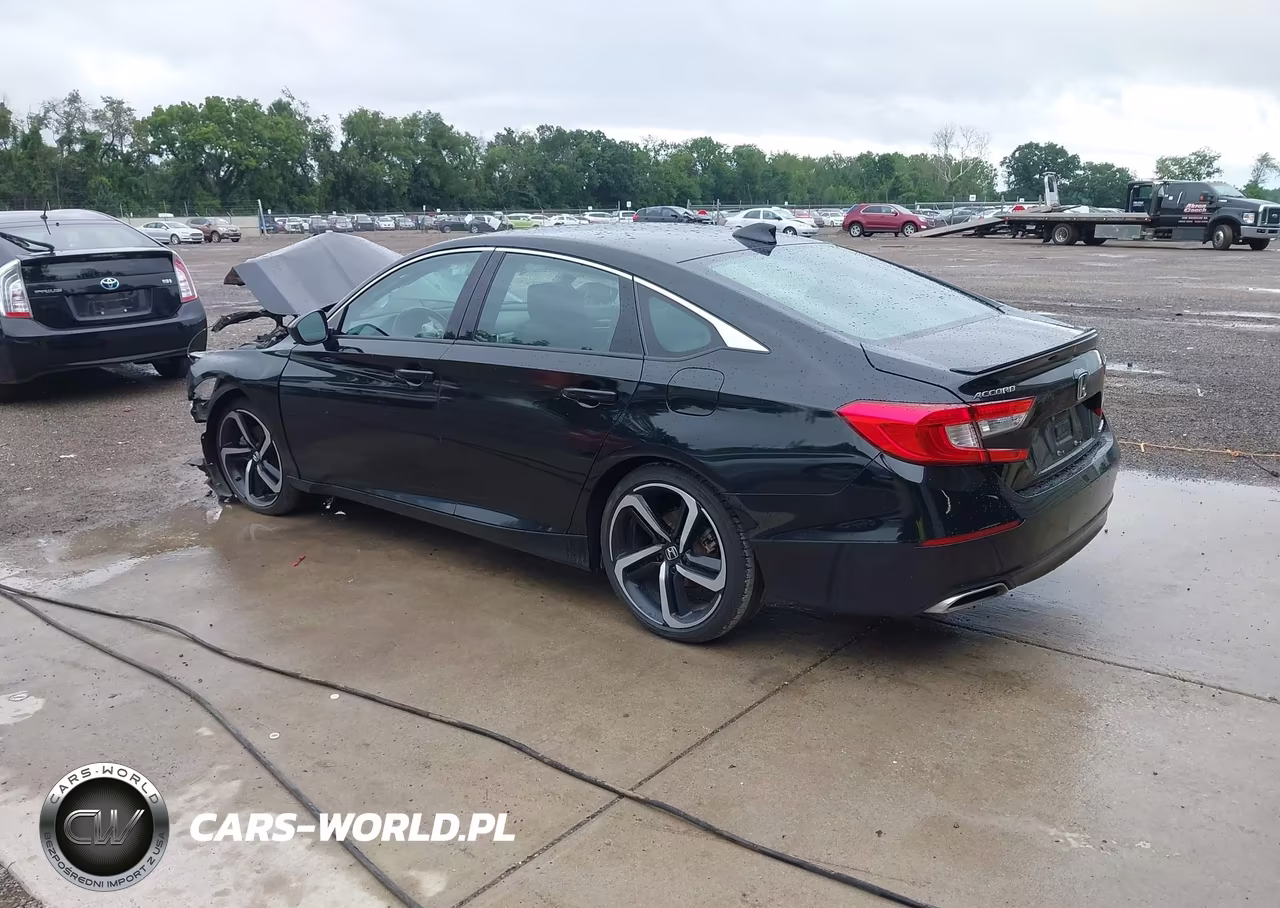 2022 Honda Accord Sport VIN:1HGCV1F33NA117645 - 3