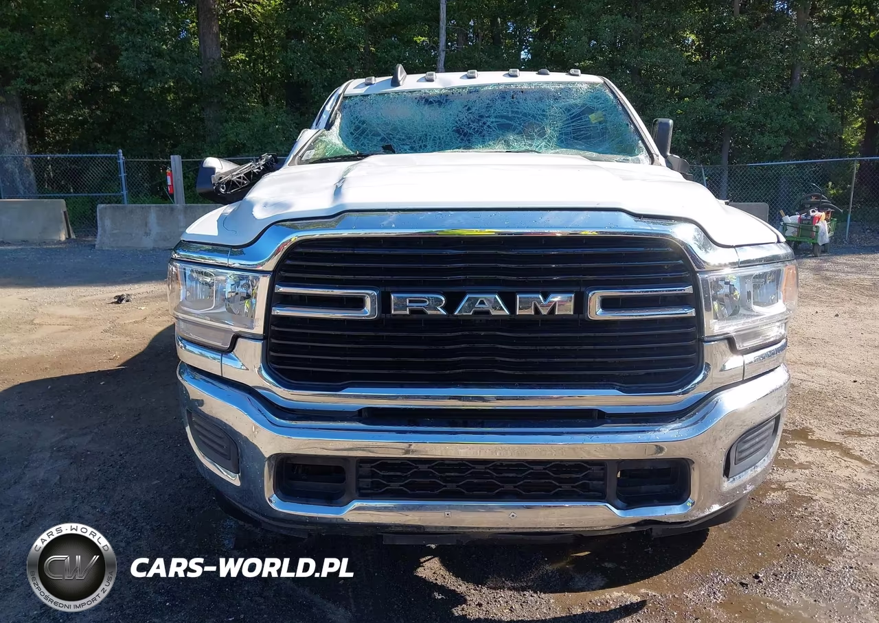 2019 Ram 3500 VIN:3C63RRHL5KG687620 - 12