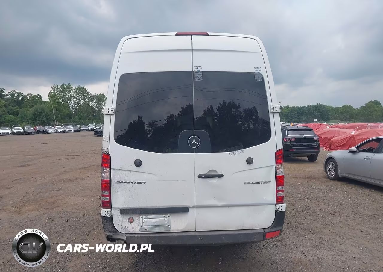 2014 Mercedes-Benz Sprinter 2500 High Roof VIN:WD3PE8DC4E5910550 - 16