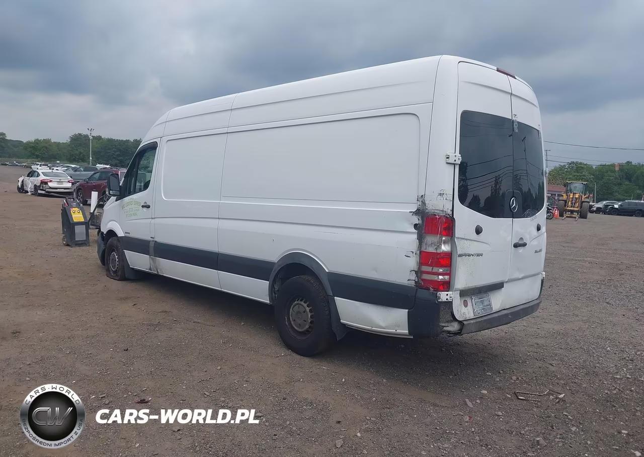 2014 Mercedes-Benz Sprinter 2500 High Roof VIN:WD3PE8DC4E5910550 - 3