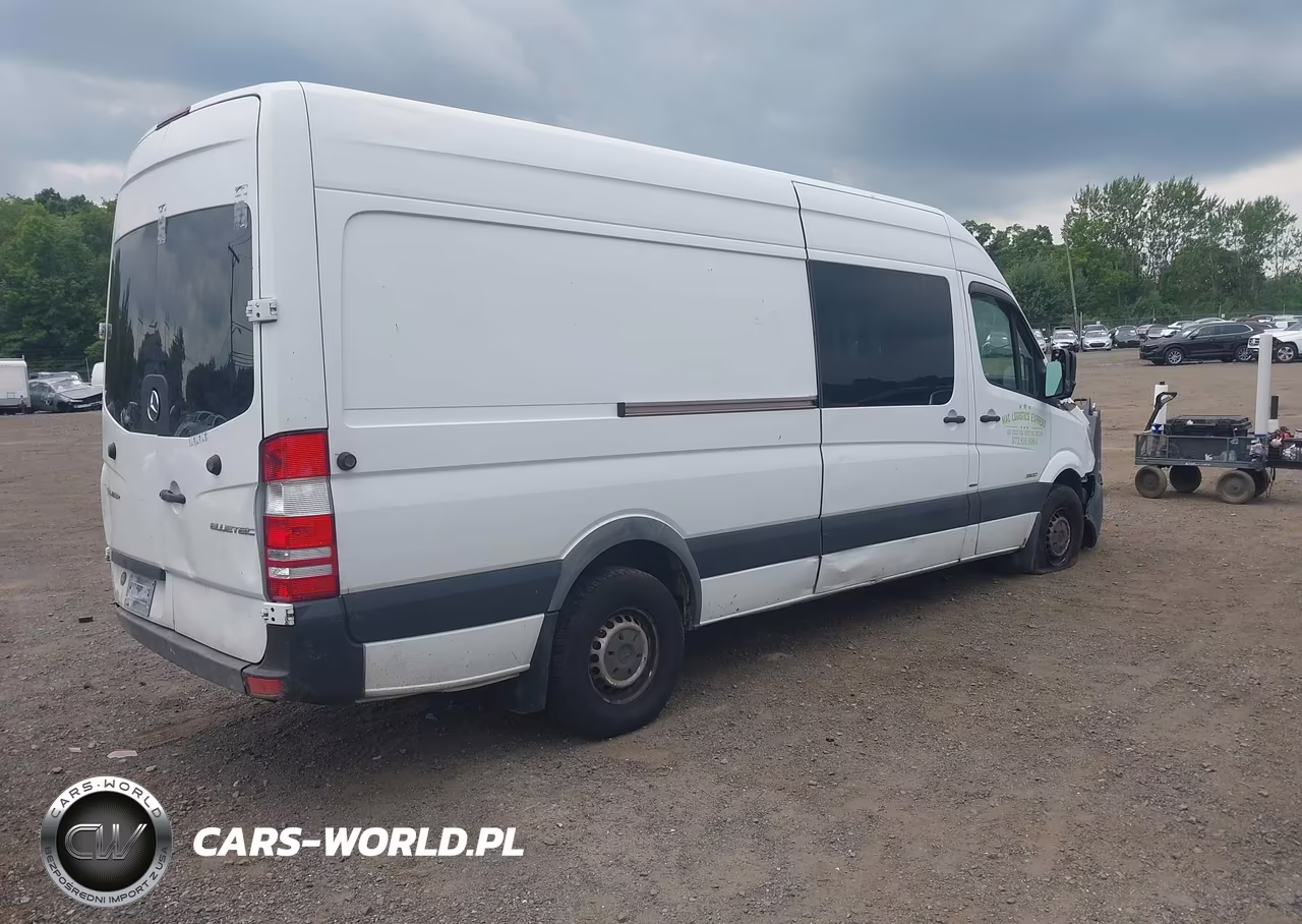 2014 Mercedes-Benz Sprinter 2500 High Roof VIN:WD3PE8DC4E5910550 - 4