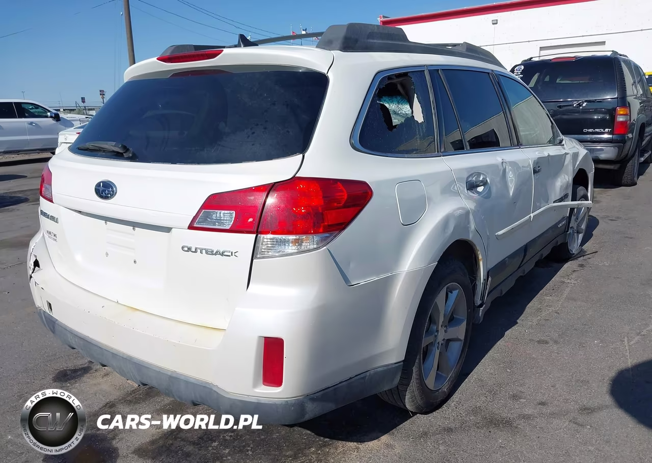 2013 Subaru Outback 2.5I Limited VIN:4S4BRBSC8D3243749 - 4