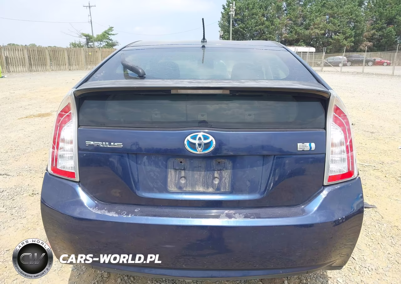 2012 Toyota Prius Two VIN:JTDKN3DU0C1528063 - 16