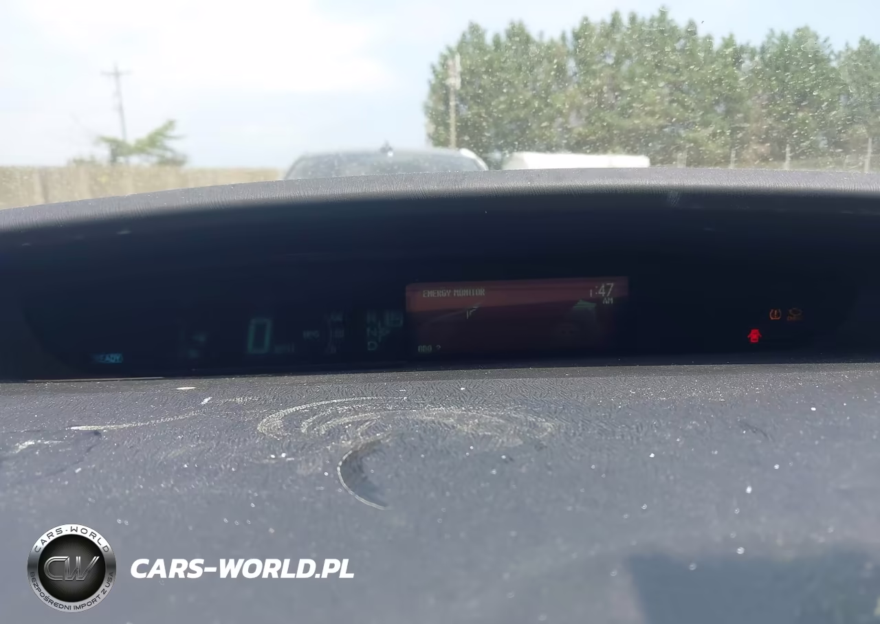 2012 Toyota Prius Two VIN:JTDKN3DU0C1528063 - 7