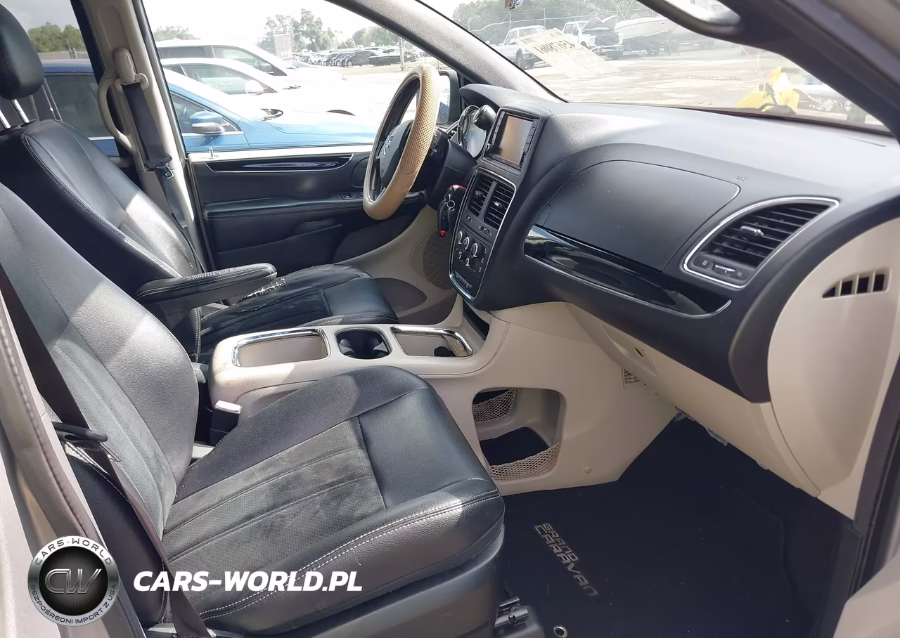 2017 Dodge Grand Caravan Sxt VIN:2C4RDGCG2HR758582 - 5