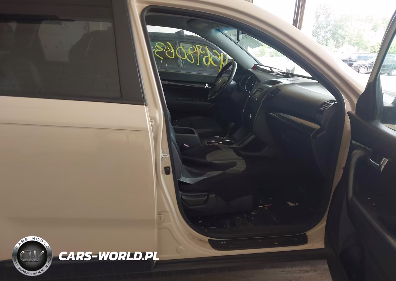 2011 Kia Sorento Ex V6 VIN:5XYKUDA26BG123934 - 5