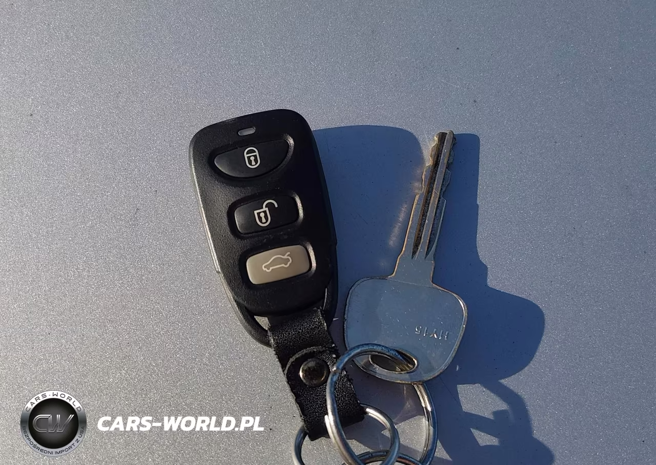 2018 Kia Forte Lx VIN:3KPFL4A74JE178393 - 11