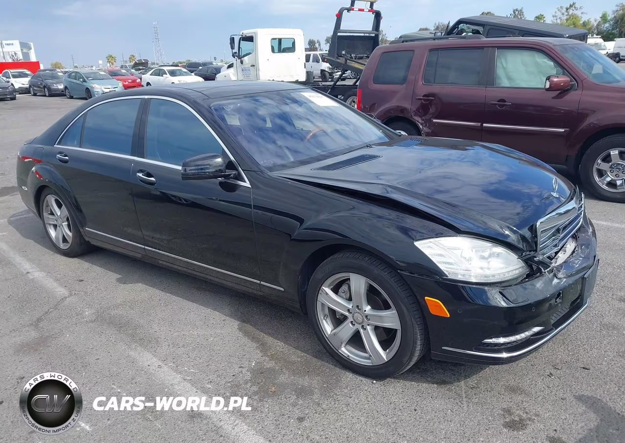 2011 Mercedes-Benz S 550