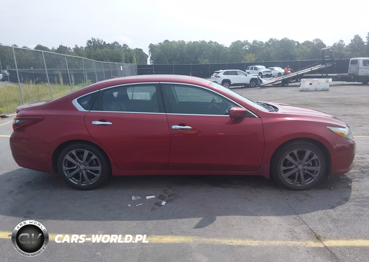 2018 Nissan Altima 2.5 Sr VIN:1N4AL3AP1JC251706 - 13