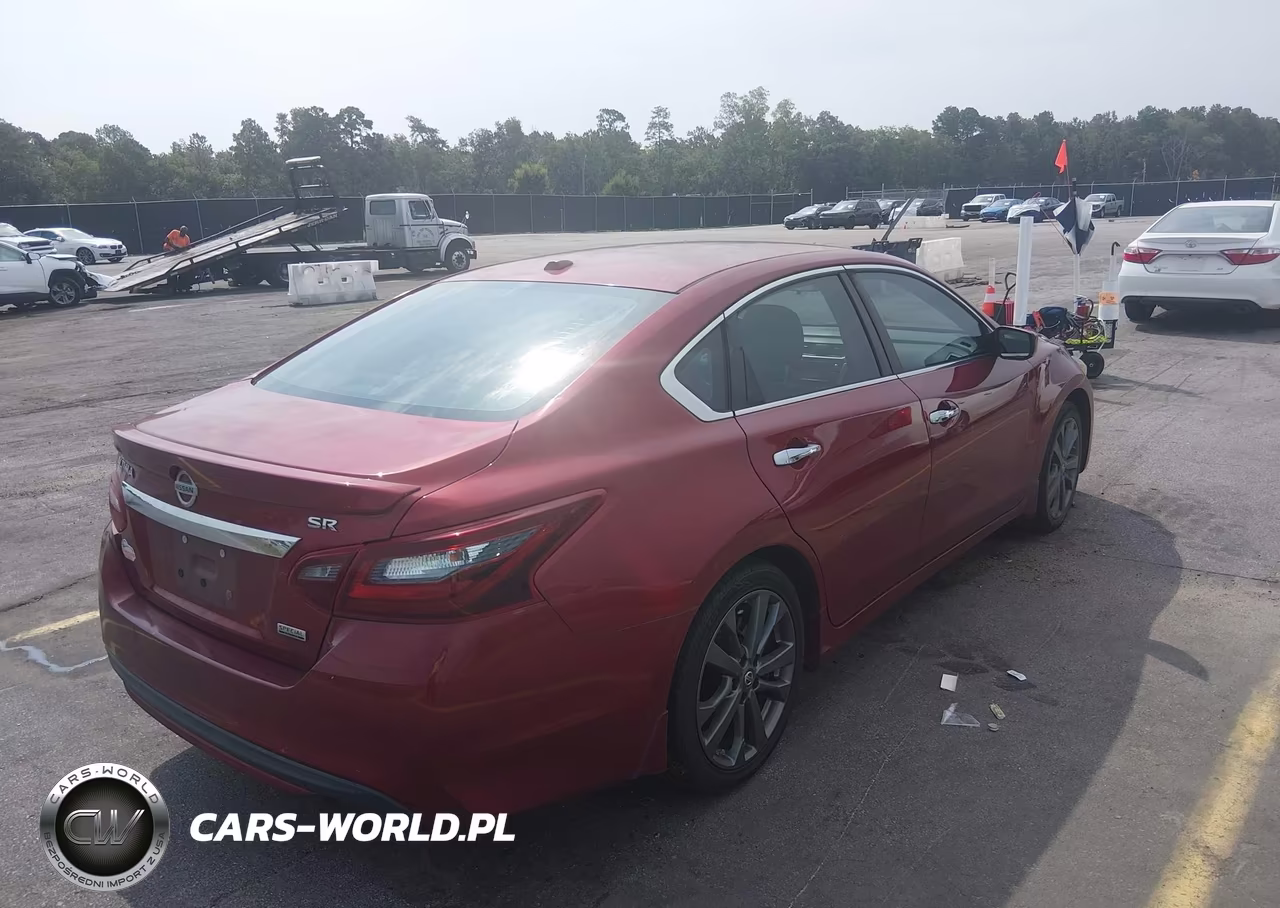 2018 Nissan Altima 2.5 Sr VIN:1N4AL3AP1JC251706 - 4