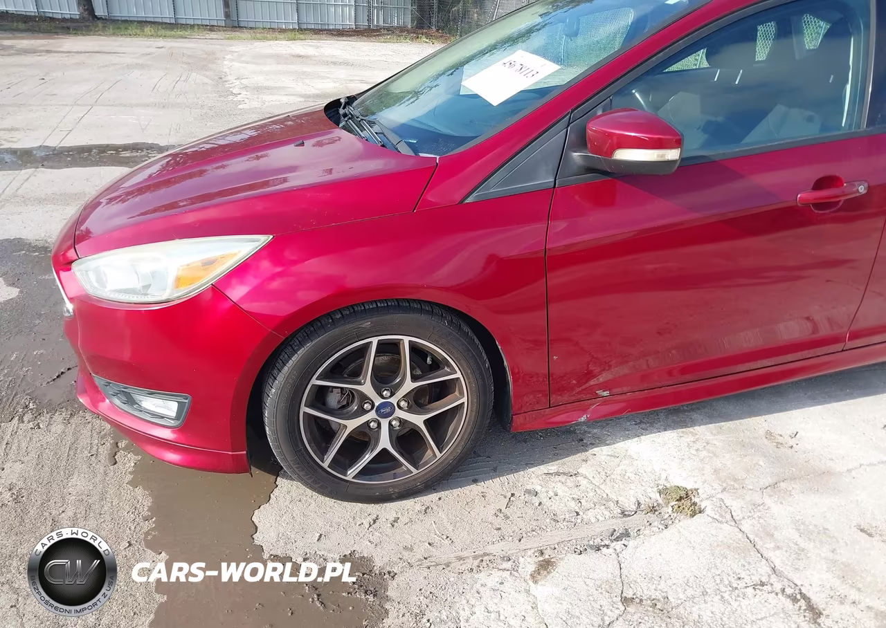 2016 Ford Focus Se VIN:1FADP3F28GL261706 - 6