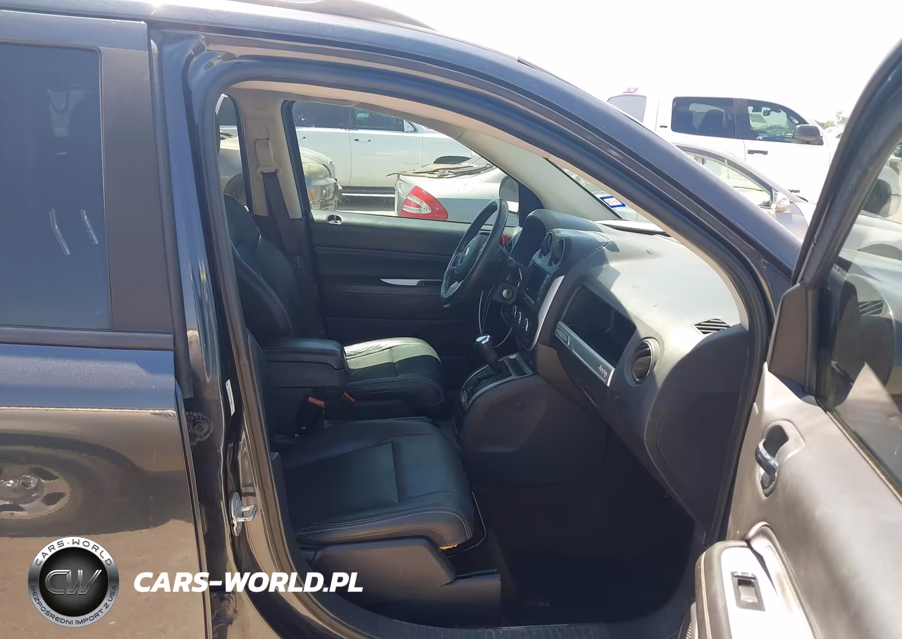 2015 Jeep Compass High Altitude Edition VIN:1C4NJCEAXFD334964 - 5