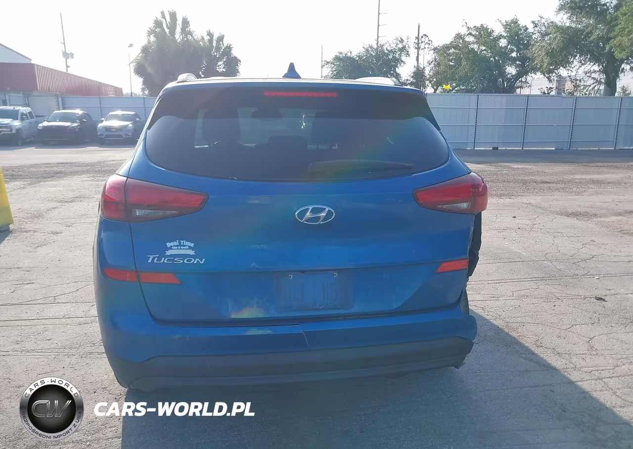 2019 Hyundai Tucson Value VIN:KM8J33A41KU026497 - 16