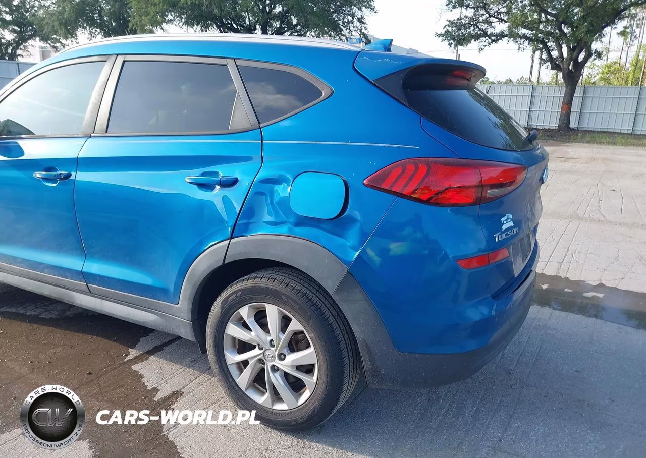 2019 Hyundai Tucson Value VIN:KM8J33A41KU026497 - 17