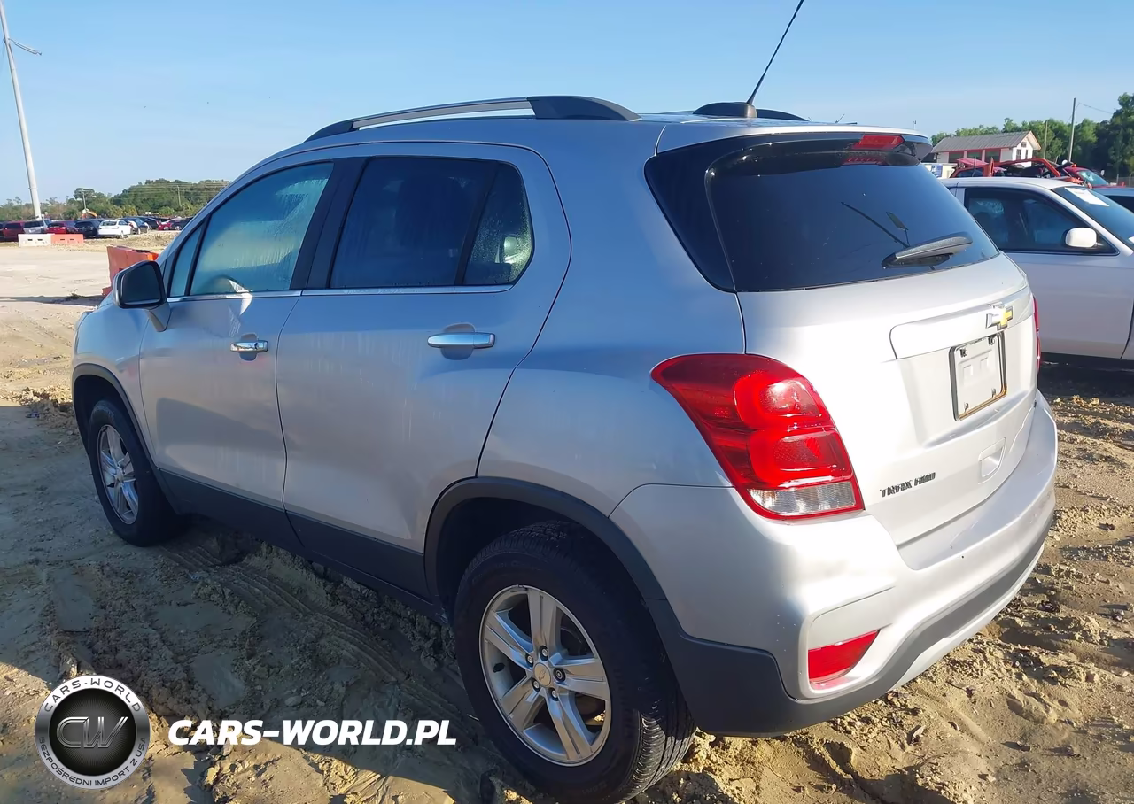 2019 Chevrolet Trax Lt VIN:3GNCJPSB1KL256176 - 3