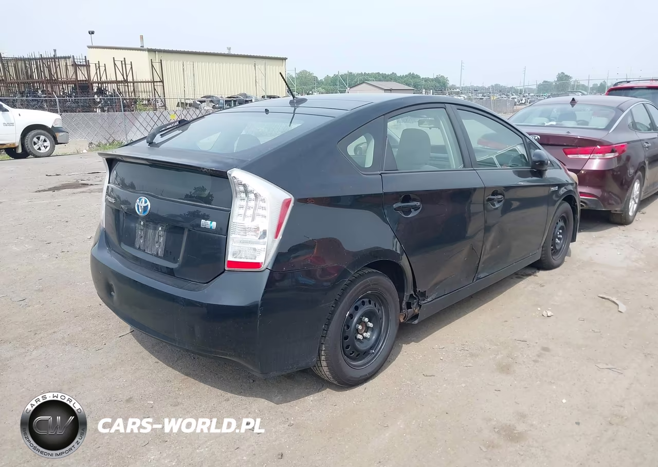 2010 Toyota Prius Iii VIN:JTDKN3DU9A0165538 - 4