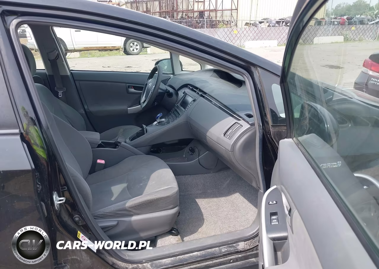 2010 Toyota Prius Iii VIN:JTDKN3DU9A0165538 - 5