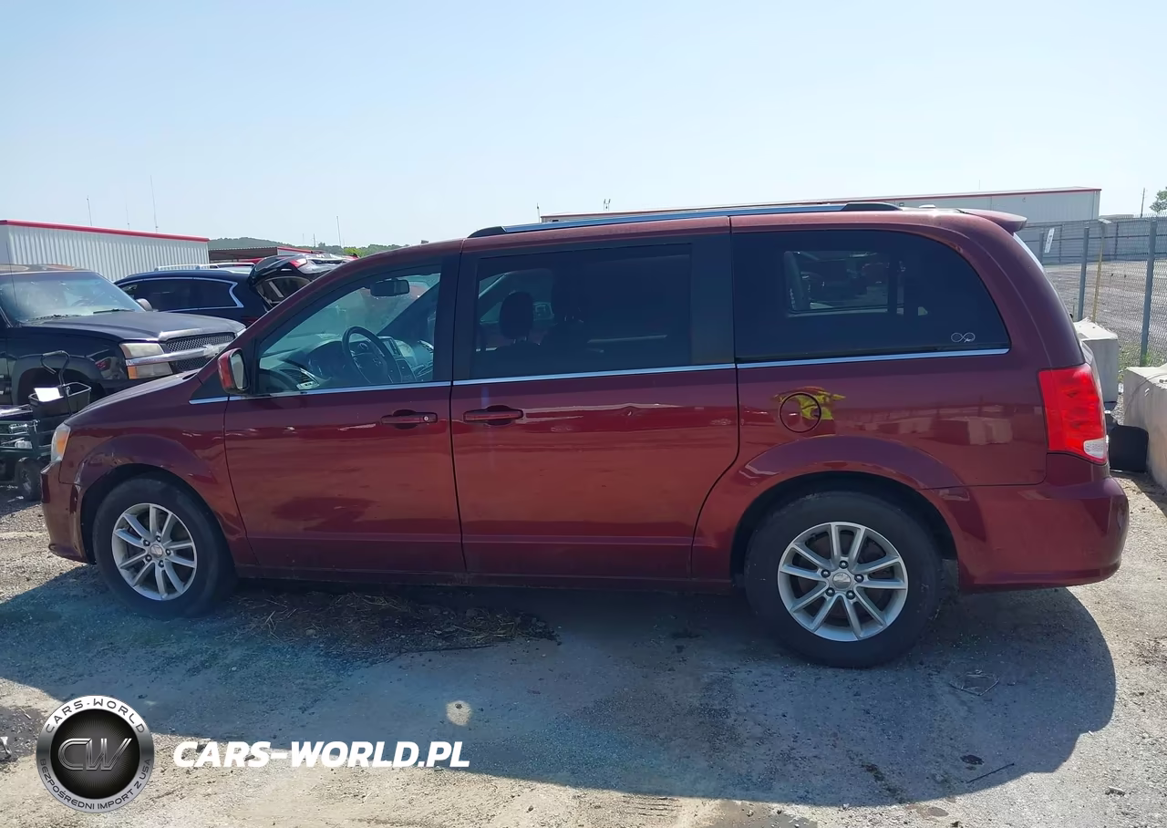 2020 Dodge Grand Caravan Sxt VIN:2C4RDGCG5LR177845 - 14